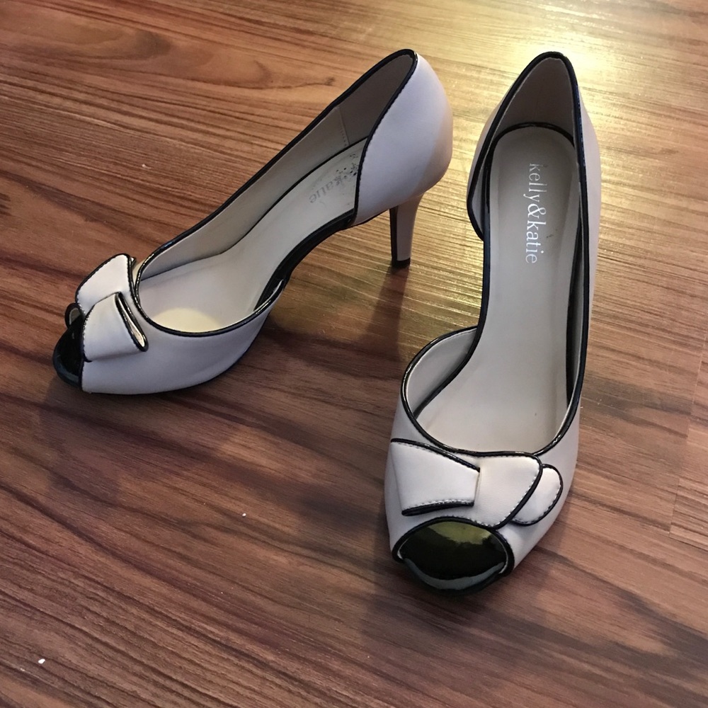 Kelly & Katie black & bone peep toe pump